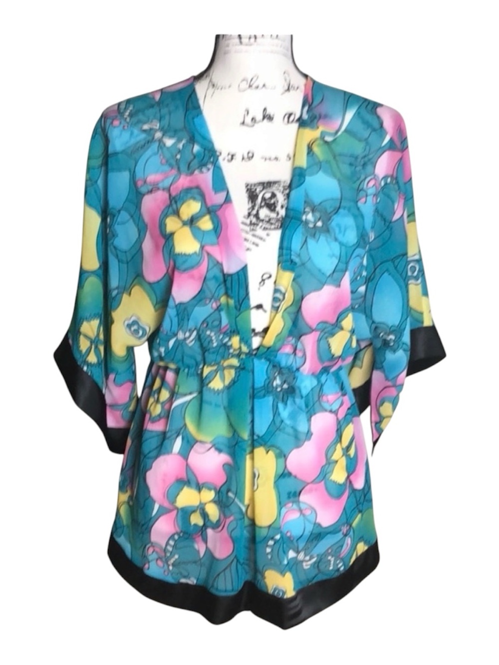 Women’s Kimono Style Top Blue Floral Print Open Front 3/4 Sleeve Black Trim sz M